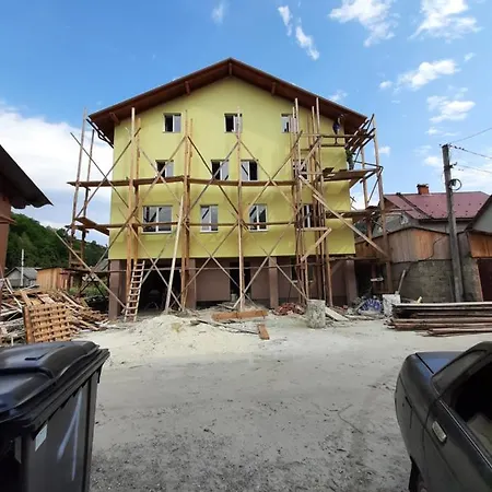 בית הארחה Пасторальний Дім Імені Владики Мілана